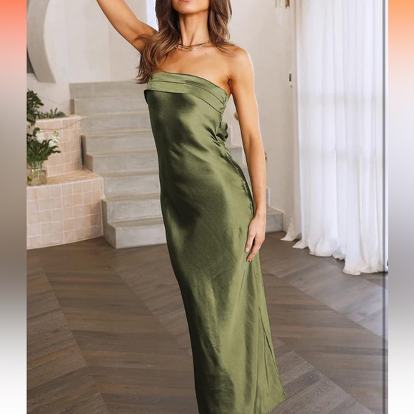 Sage green low back strapless dress - Picture 3 of 4